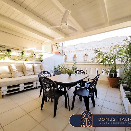 Apartament Penthouse In The Heart Of Bari With Terrace Zewnętrze zdjęcie